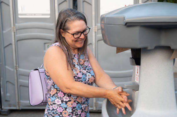 Best Luxury portable toilet rental  in Pinehurst, MA